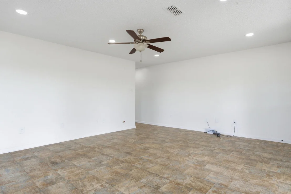 Photo of 931 Private Road 5140