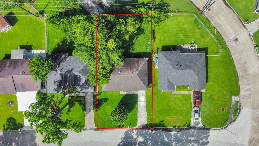 Photo of 12610 Chiswick Road