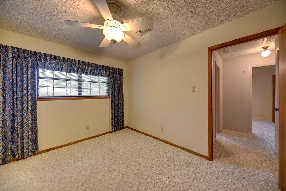 Photo of 2607 Daisy Drive