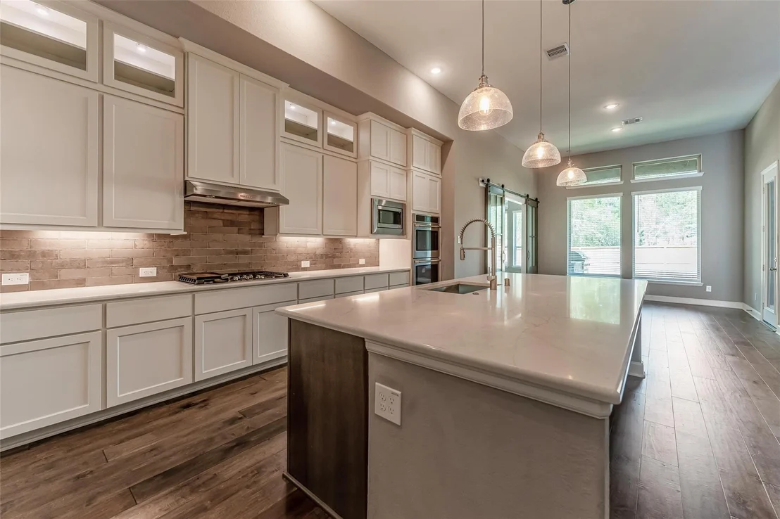 Photo of 1050 Groveton Ridge Lane