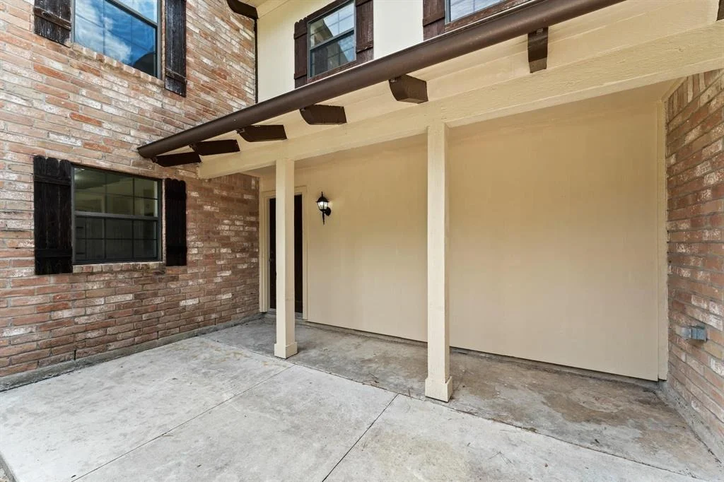 Photo of 3310 Riviera Lane