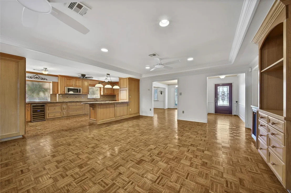 Photo of 1147 Thornton Road