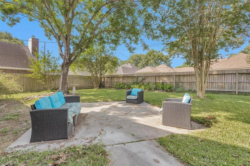 Photo of 24707 Gilbough Drive