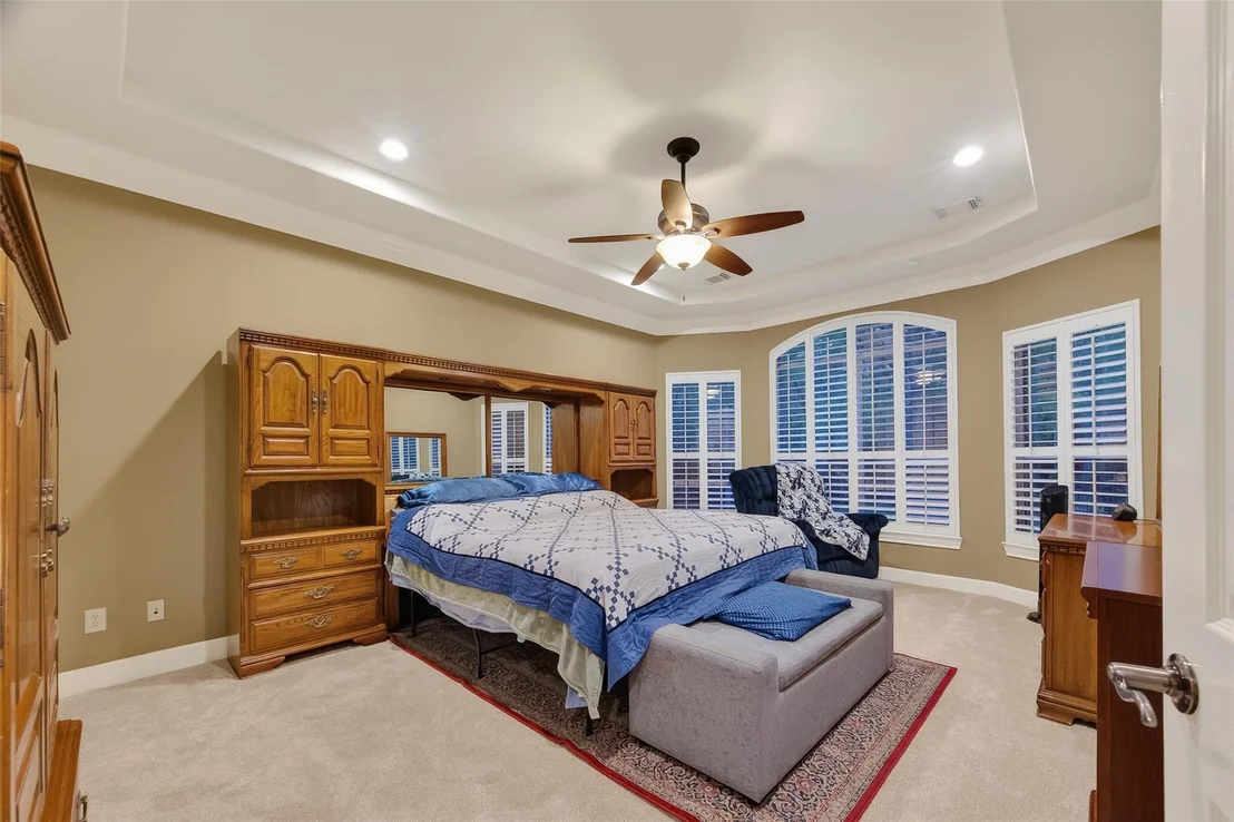 Photo of 14327 Norhill Pointe Drive