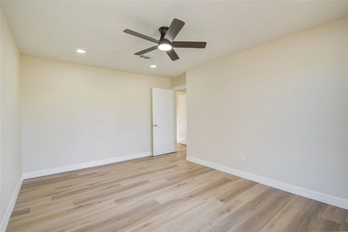 Photo of 3416 Walnut Drive