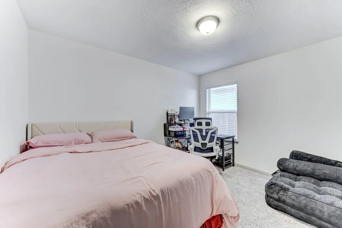 Photo of 204 Shoreview Drive