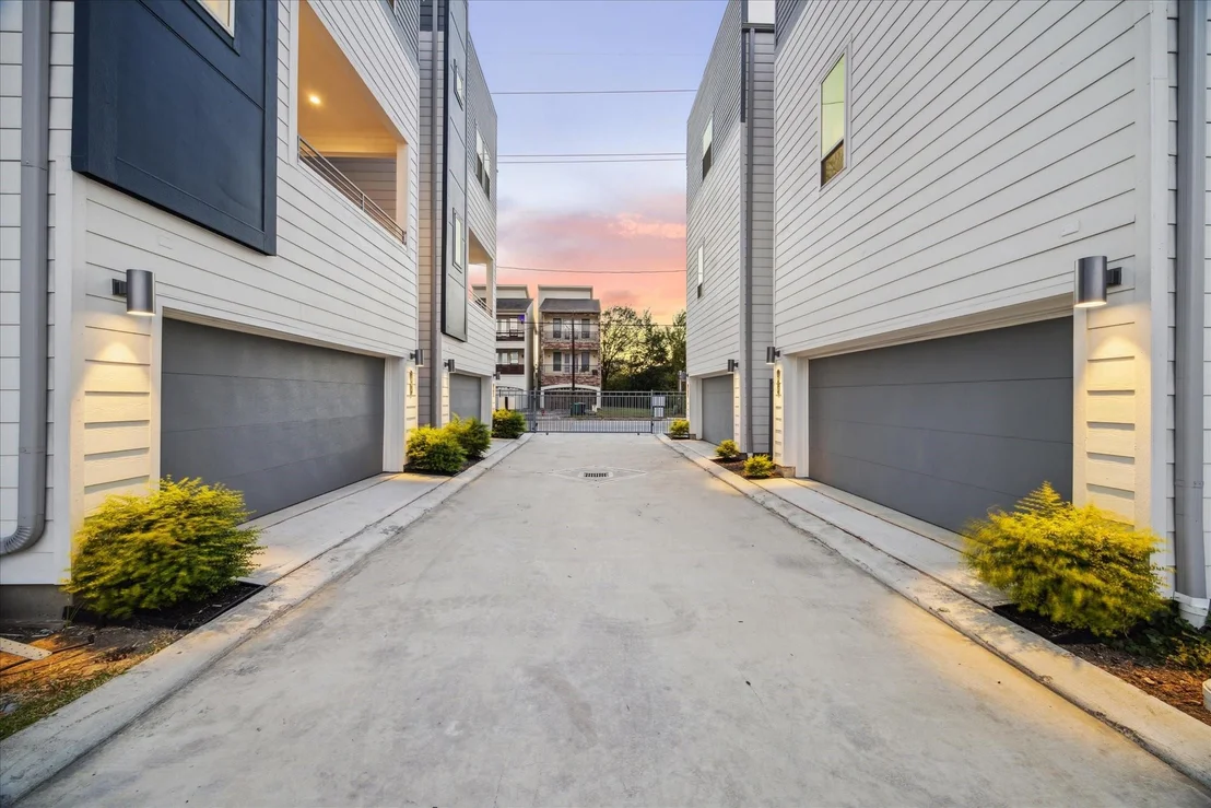 Photo of 1810 Elysian Street