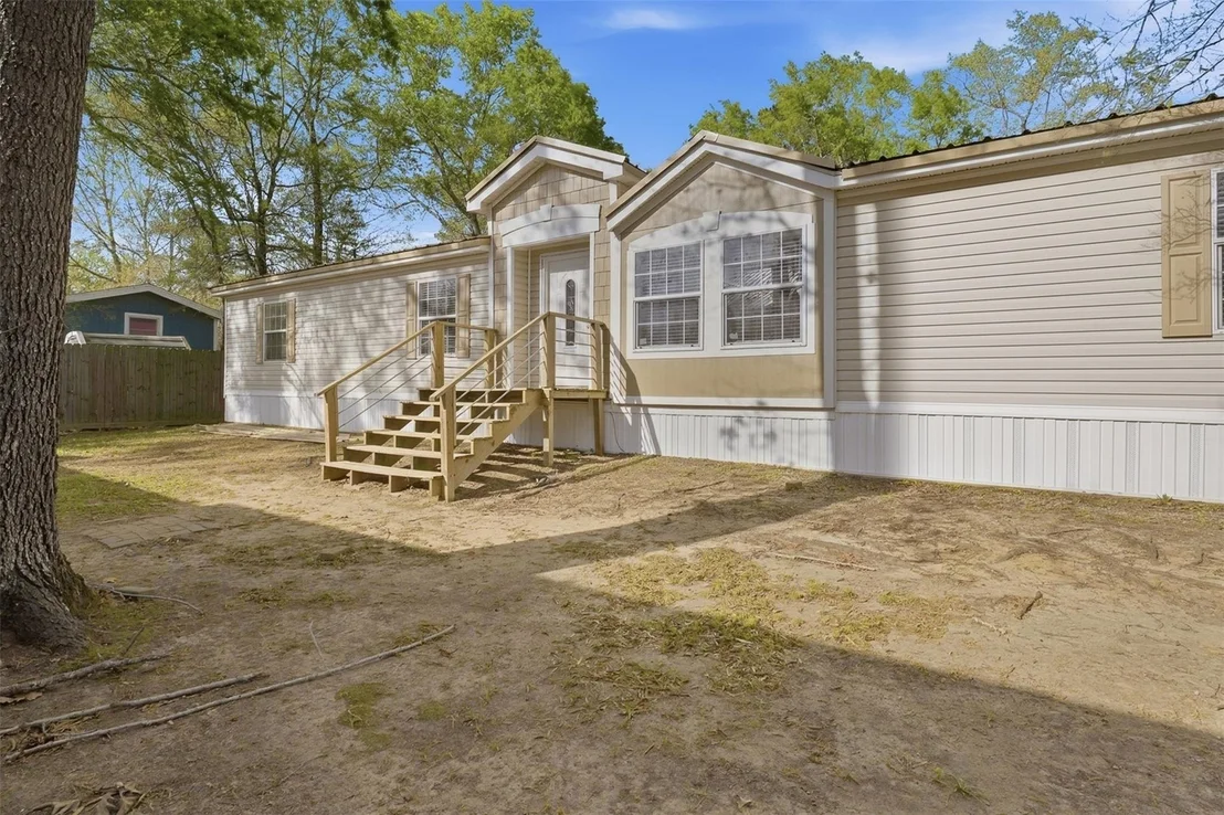 Photo of 210 Nassau Lane