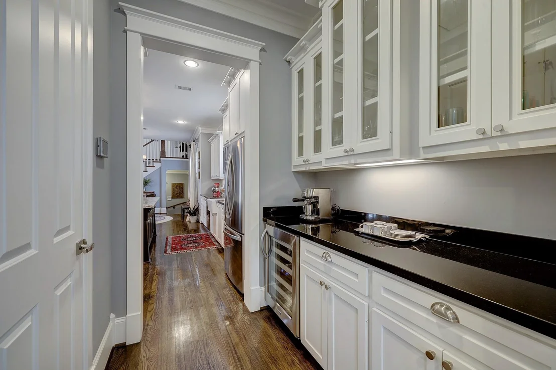 Photo of 449 W 23rd Street