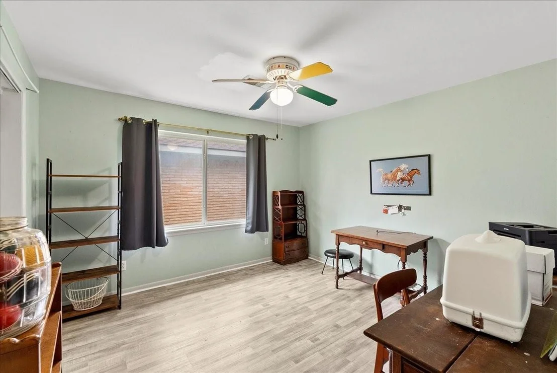 Photo of 11518 Mullins Drive