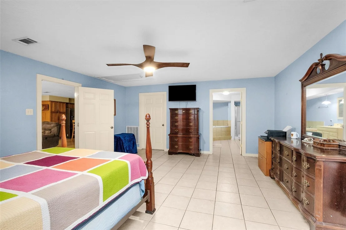 Photo of 528 Catfish Lane