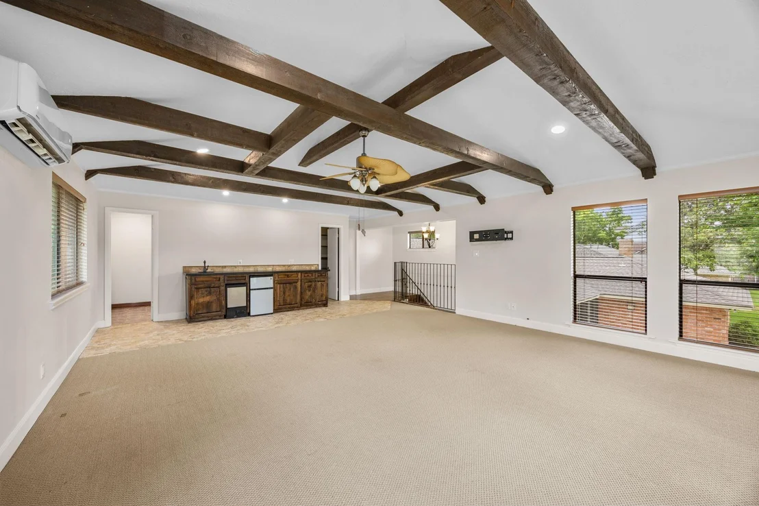 Photo of 6115 Bermuda Dunes Drive