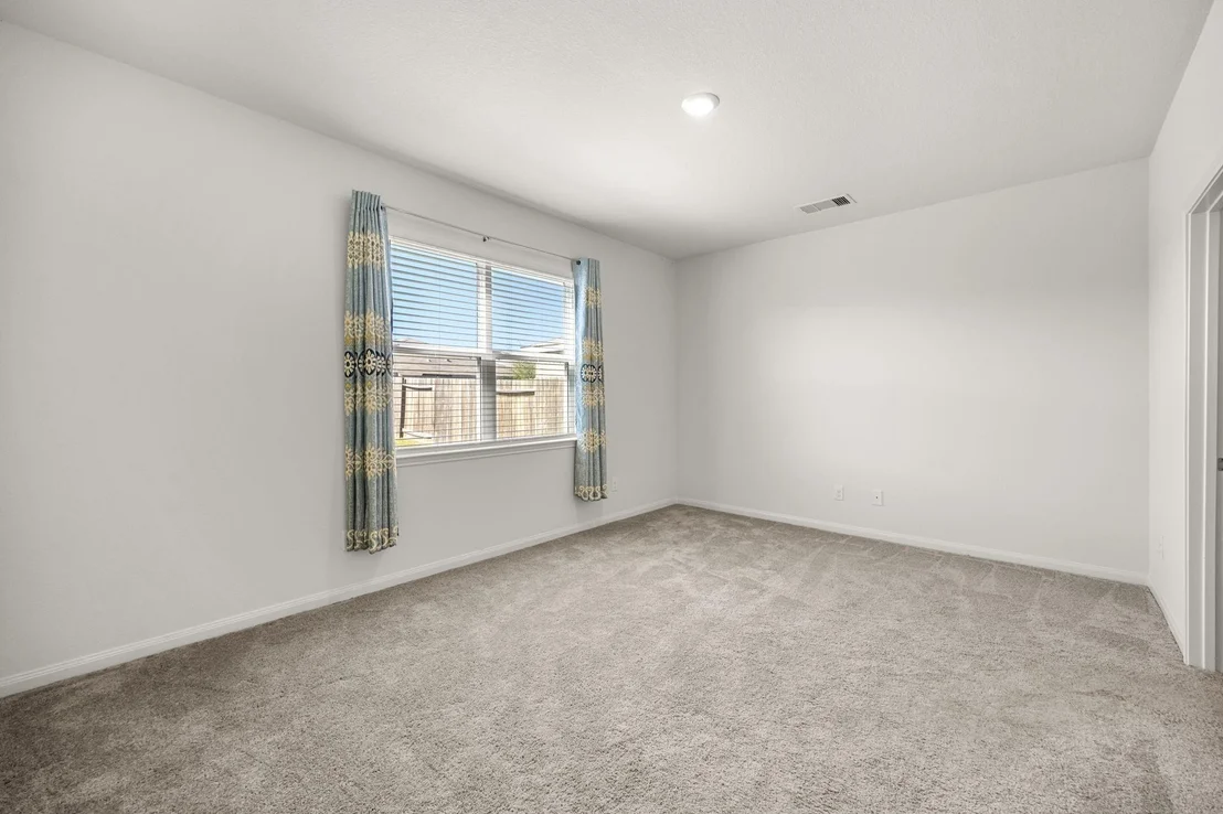 Photo of 15243 Crescent Brookfield Drive