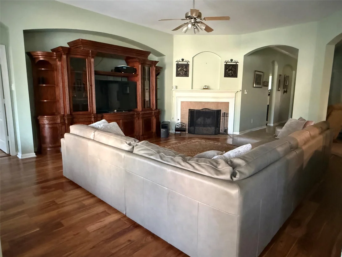 Photo of 16003 Rustlers Trail Lane