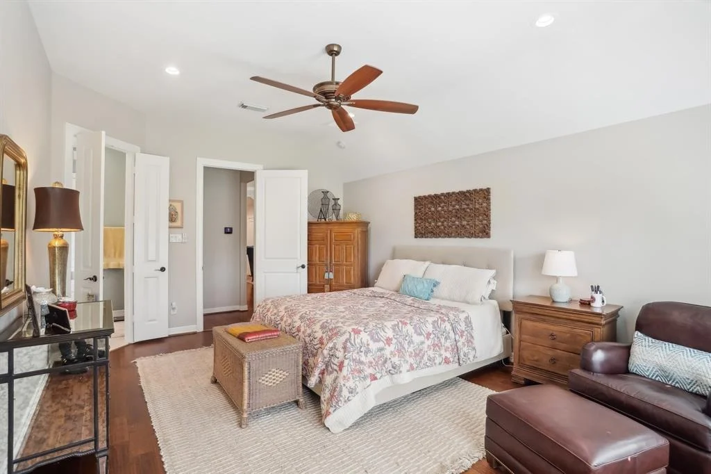 Photo of 105 E Silverwood Ranch Estate