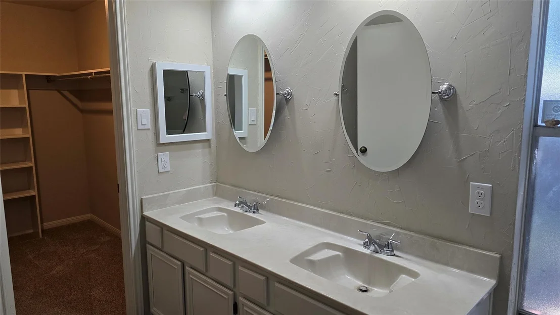 Photo of 11102 Fall Breeze Drive