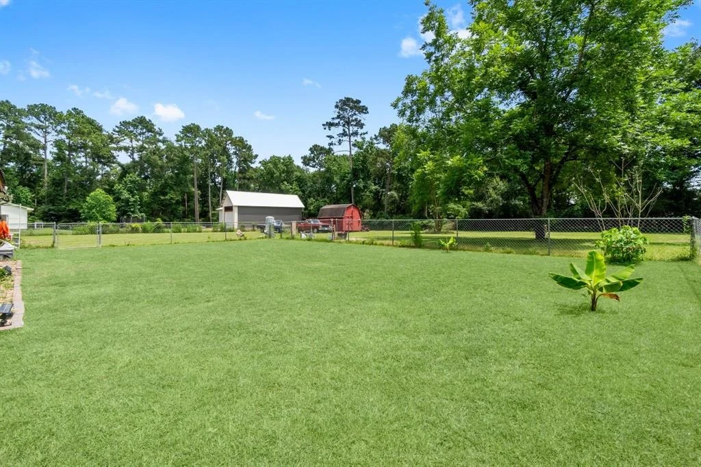 Photo of 2499 Centerline Road