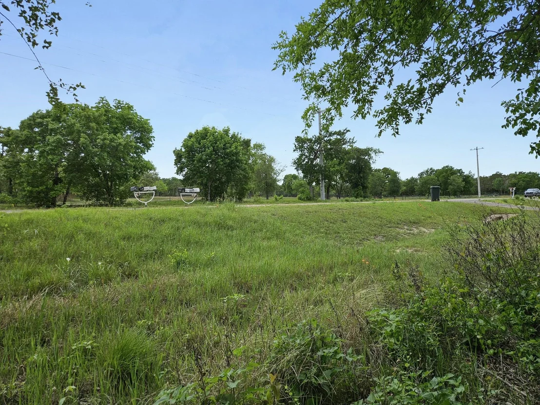 Photo of 2706 Pace Bend Road S