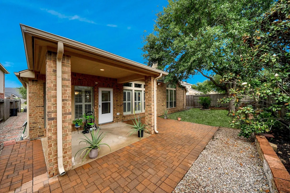 Photo of 28010 Hollyfare Drive