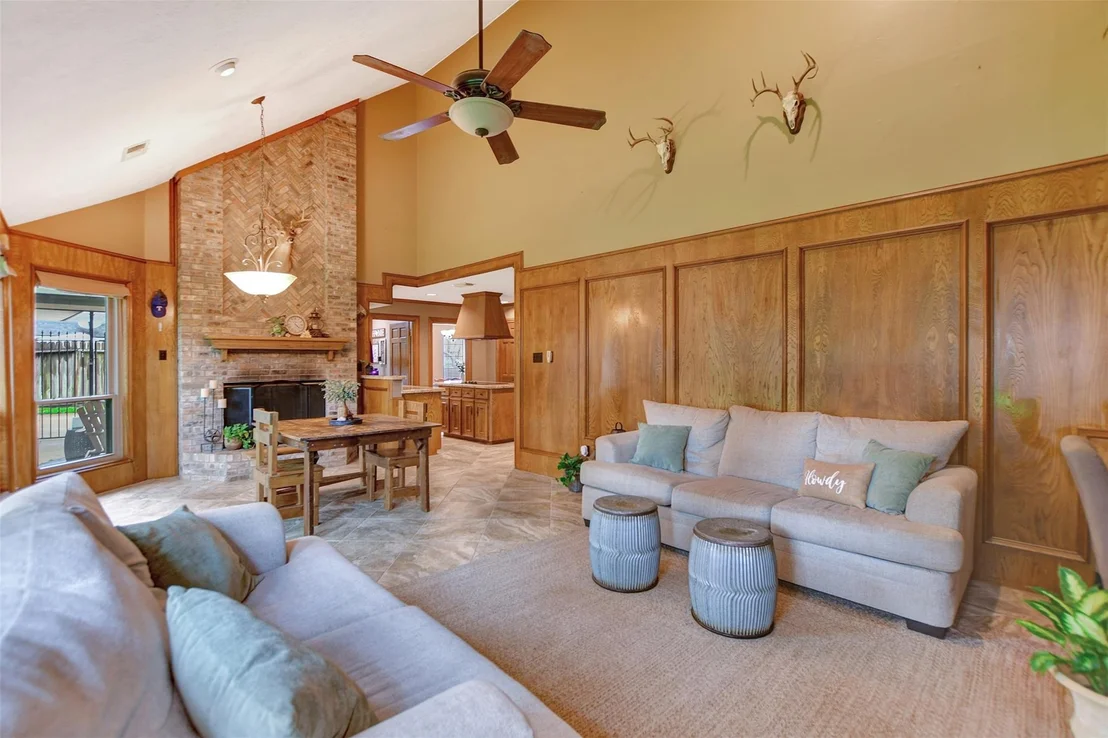 Photo of 15611 Birchview Drive