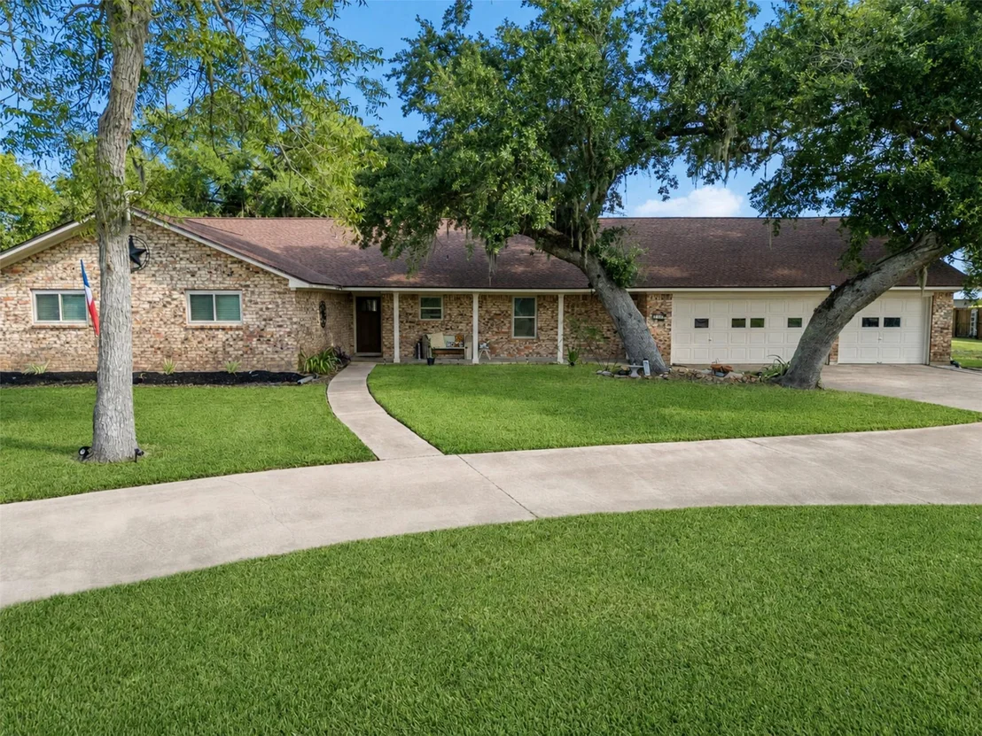 Photo of 312 County Road 201