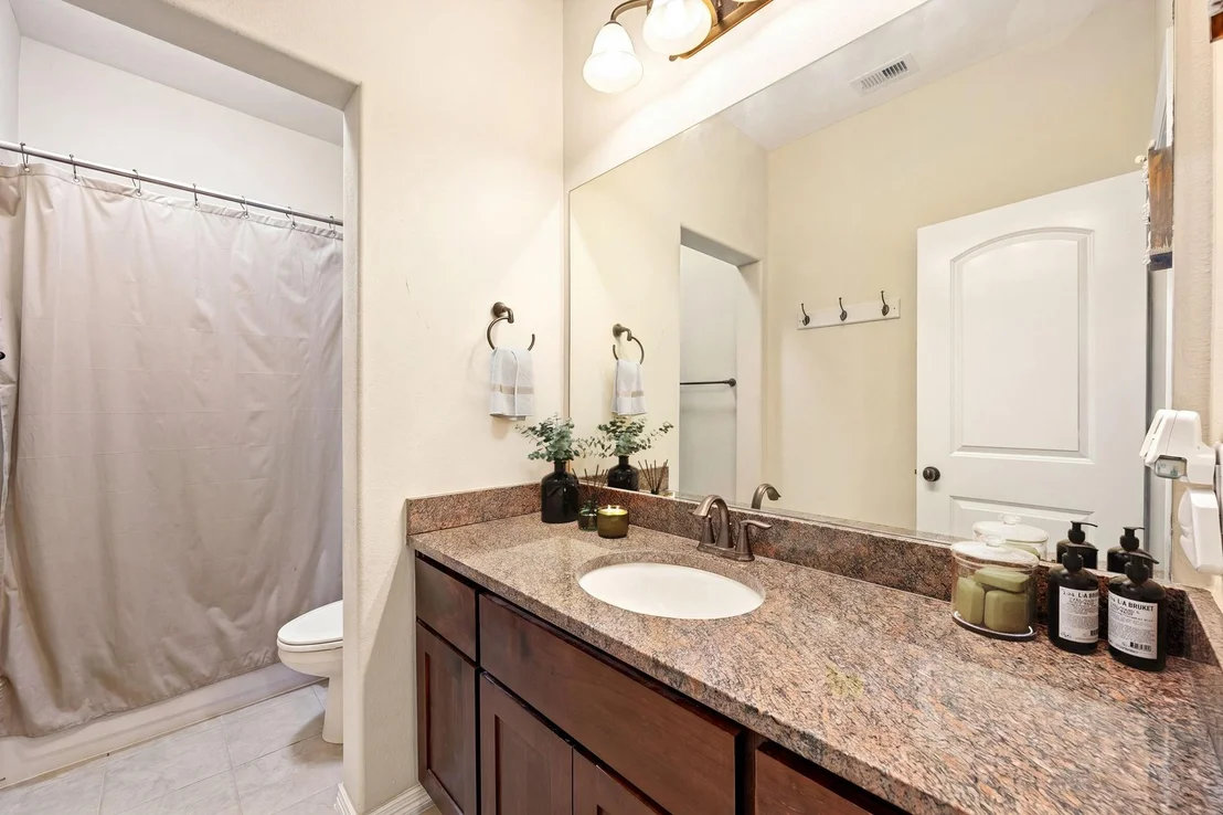 Photo of 5102 Hawthorne Bend Drive