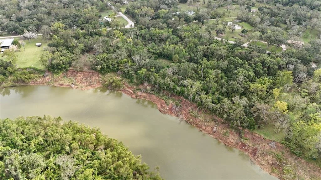 Photo of 226 River Road