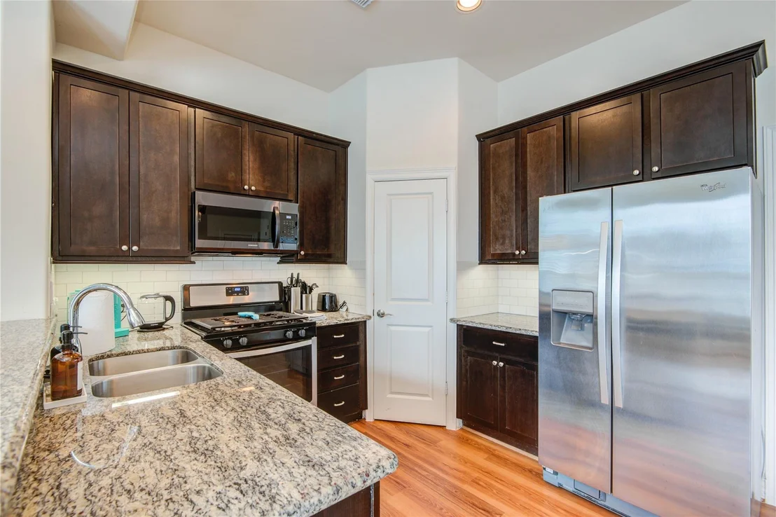 Photo of 738 Link Road