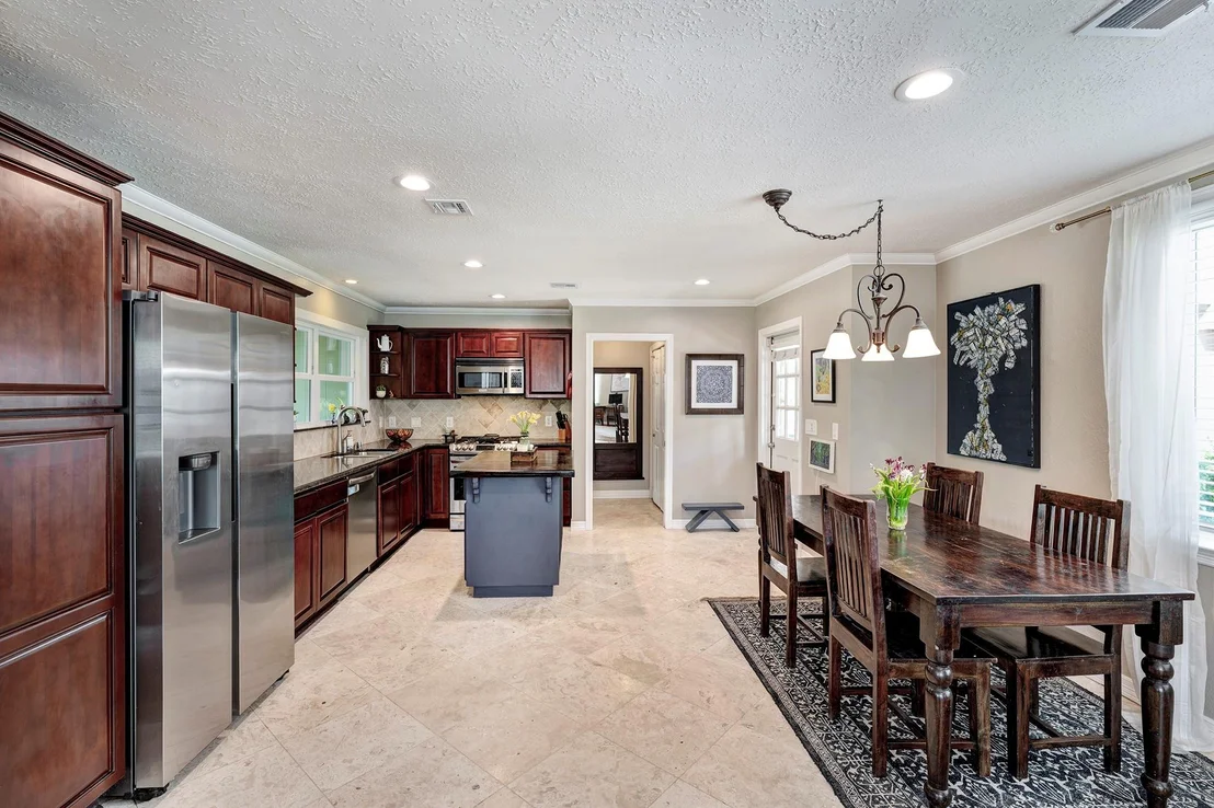Photo of 722 Azaleadell Drive