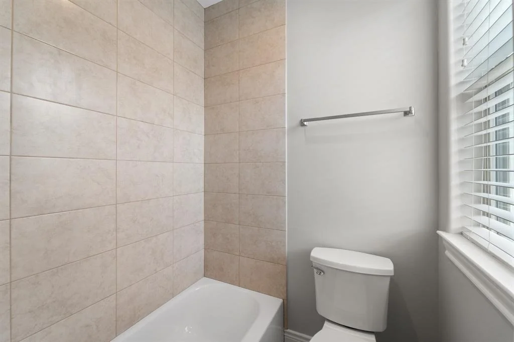 Photo of 8906 Spring Knoll Forest Drive