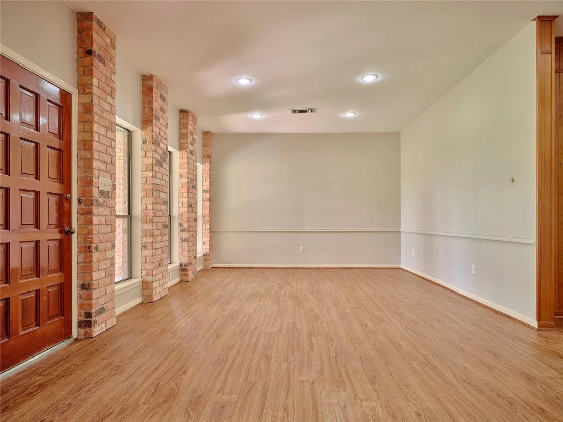 Photo of 205 Pittman Road