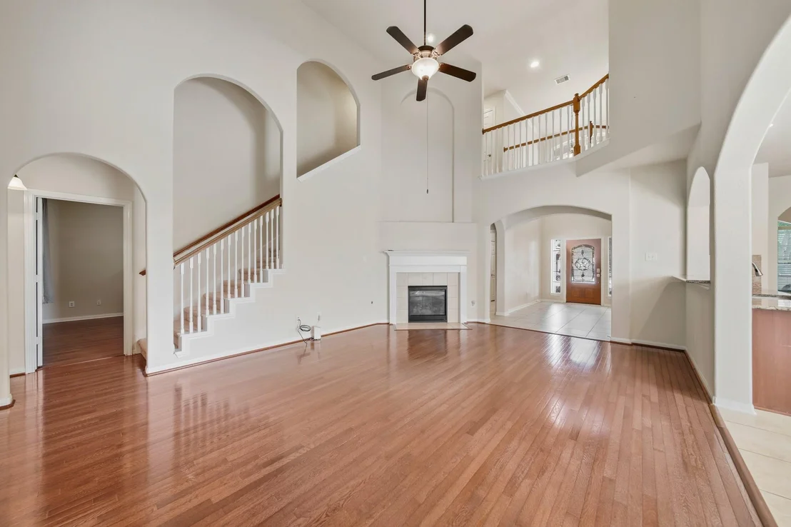 Photo of 6015 Biltmore Court
