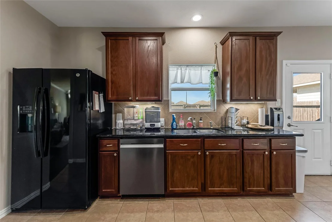 Photo of 512 Forest Village Circle