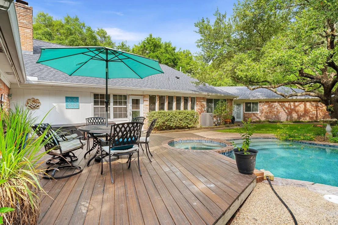 Photo of 17034 N Ivy Circle
