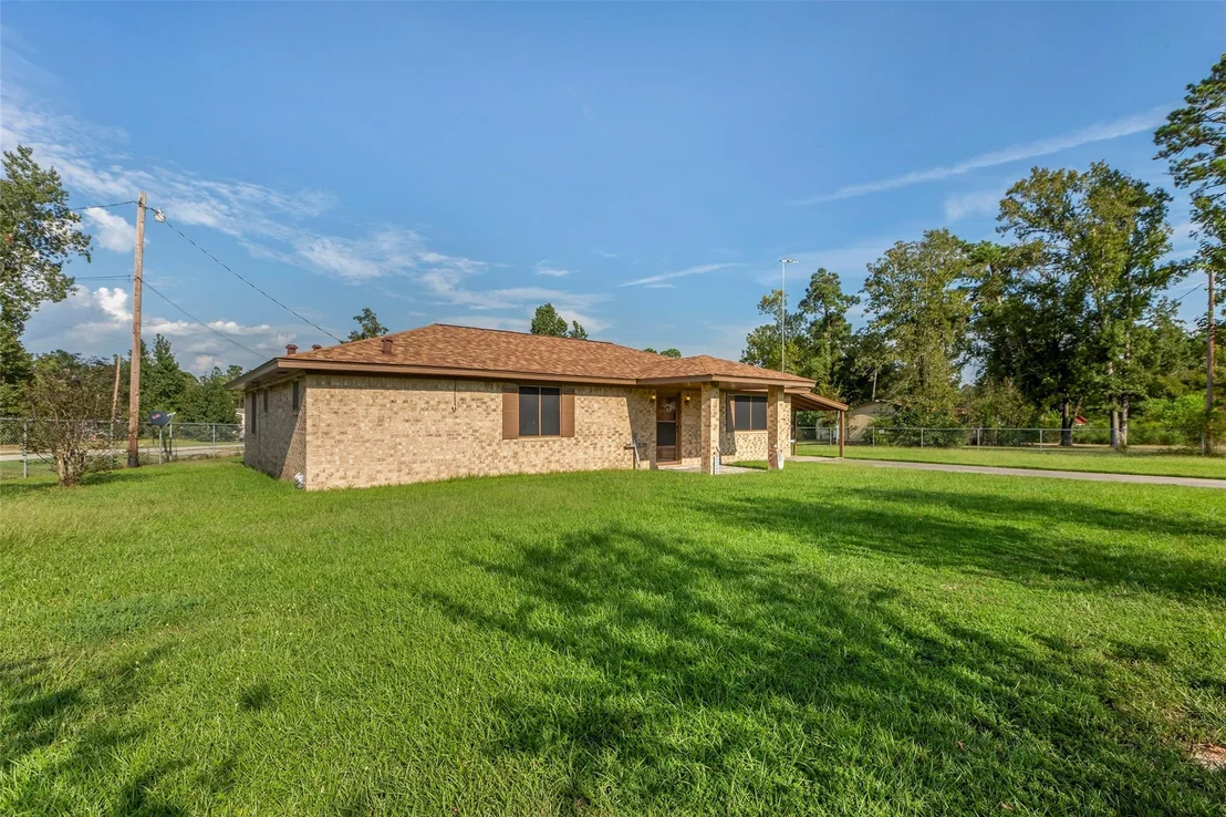 Photo of 302 Walnut Cove