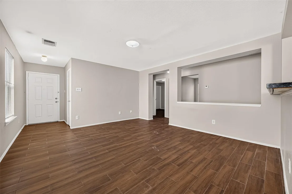 Photo of 12926 Valleygate Lane