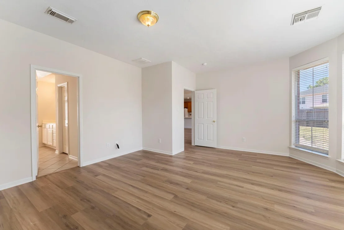 Photo of 19106 Poplar Trails Lane