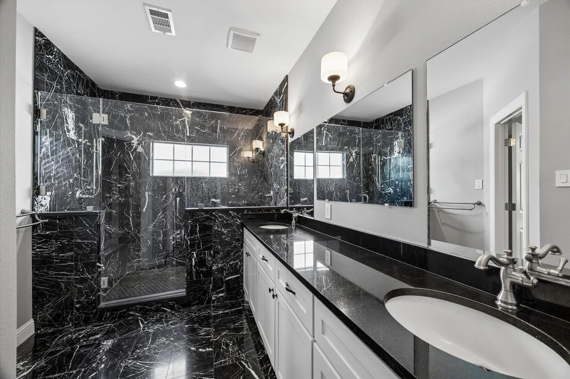 Photo of 3401 Palm Street