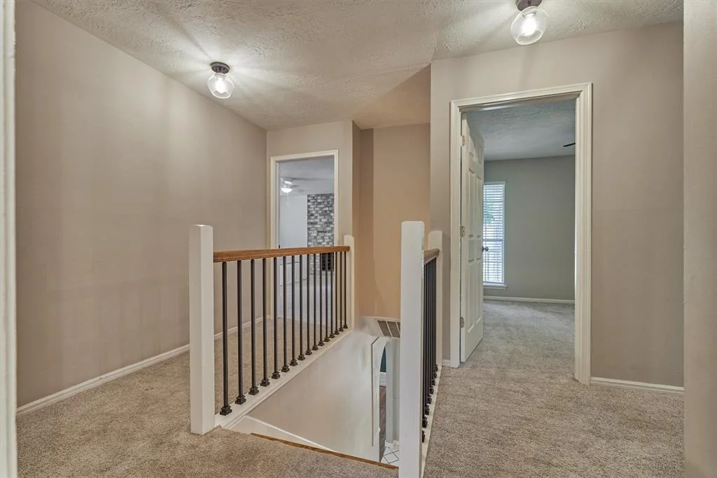 Photo of 23814 Creekview Drive