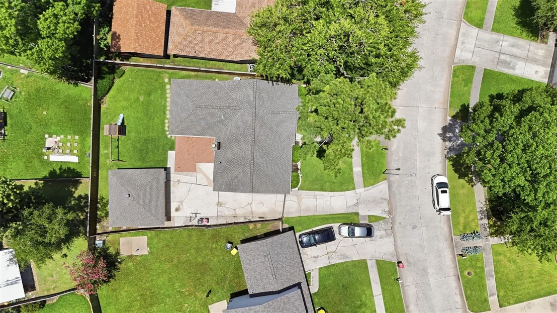 Photo of 24015 Spring Mill Lane