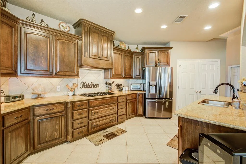 Photo of 425 Mill Road