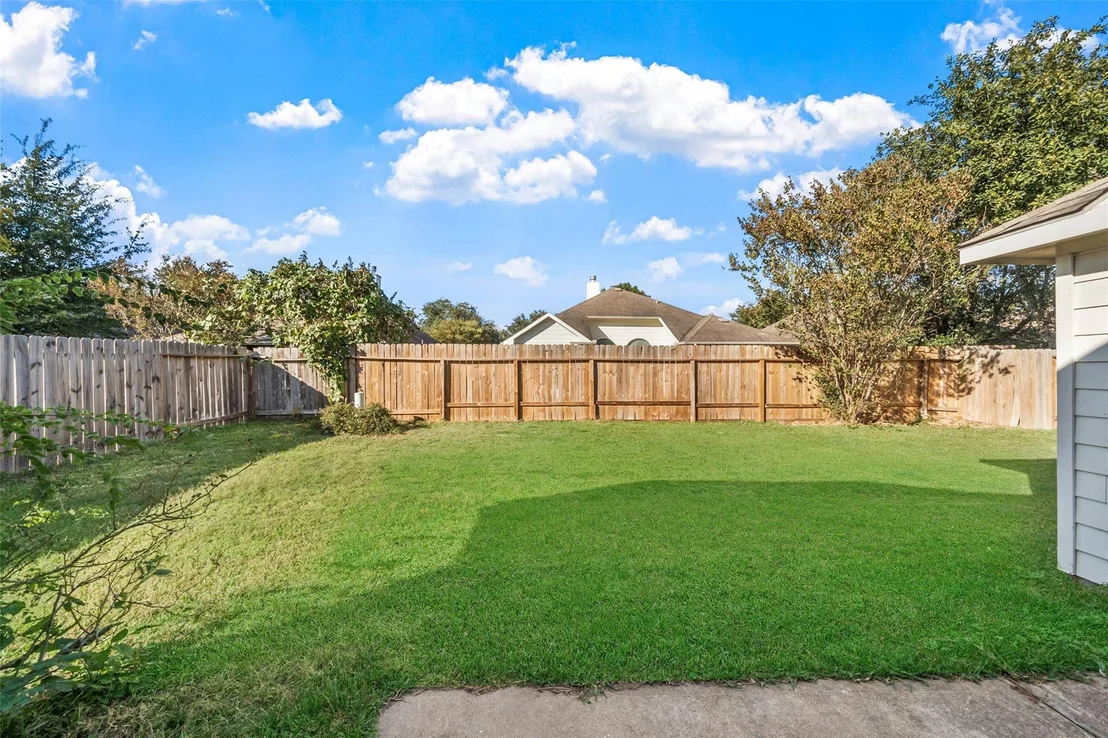 Photo of 19718 Stoneport Lane