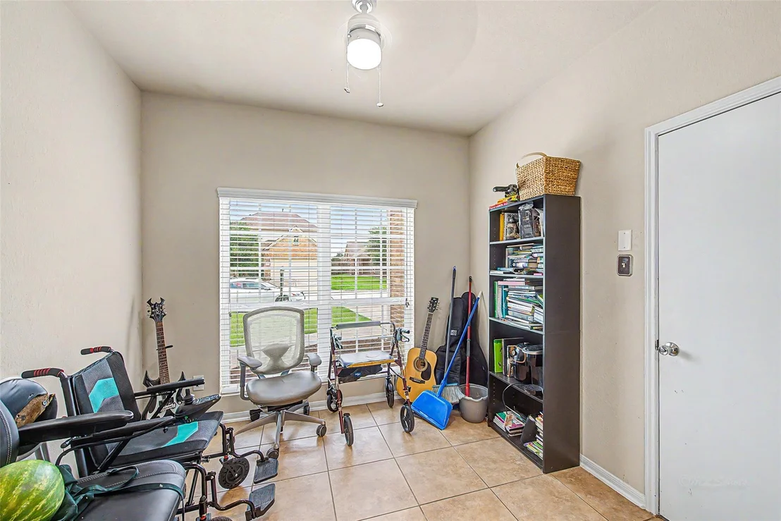 Photo of 5006 Forest Hurst Glen
