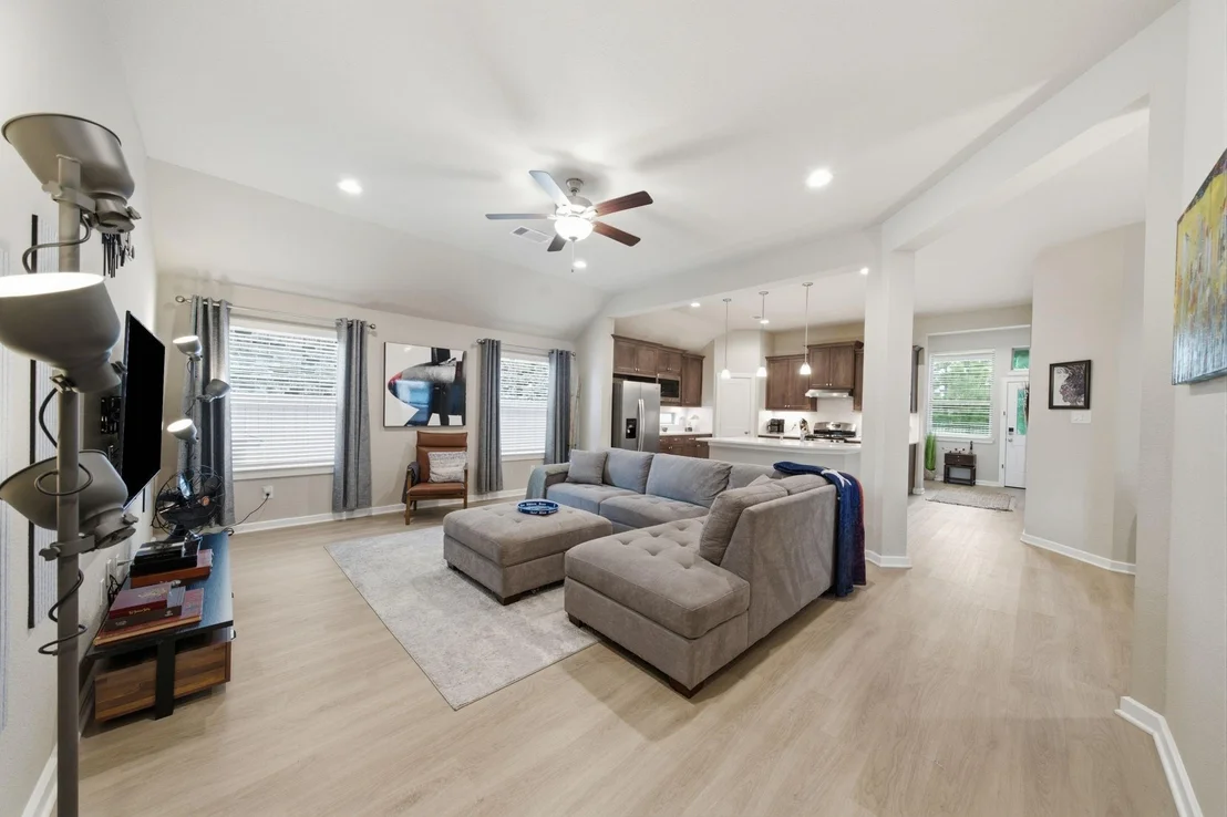 Photo of 10147 Bayou Oaks Drive
