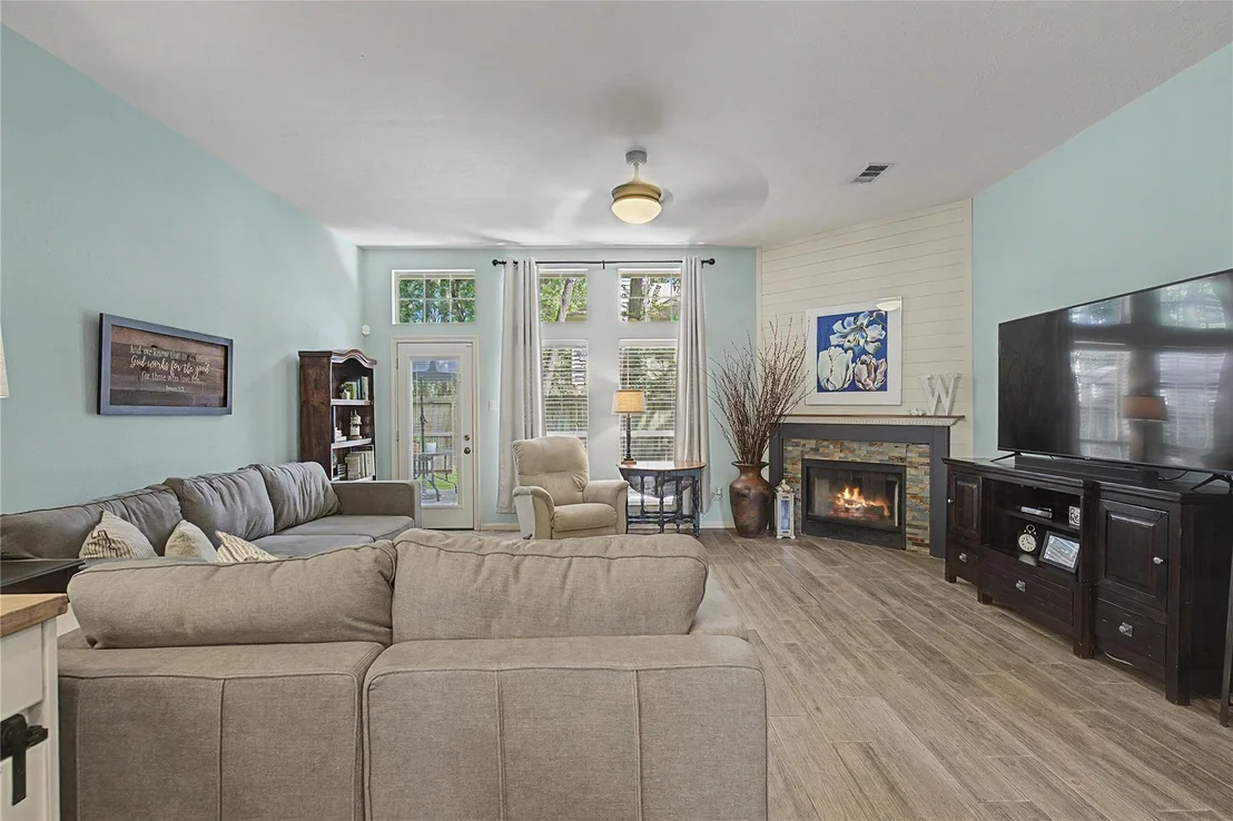 Photo of 59 Laughing Brook Court