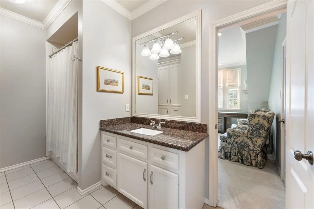 Photo of 47 Lenox Hill Drive