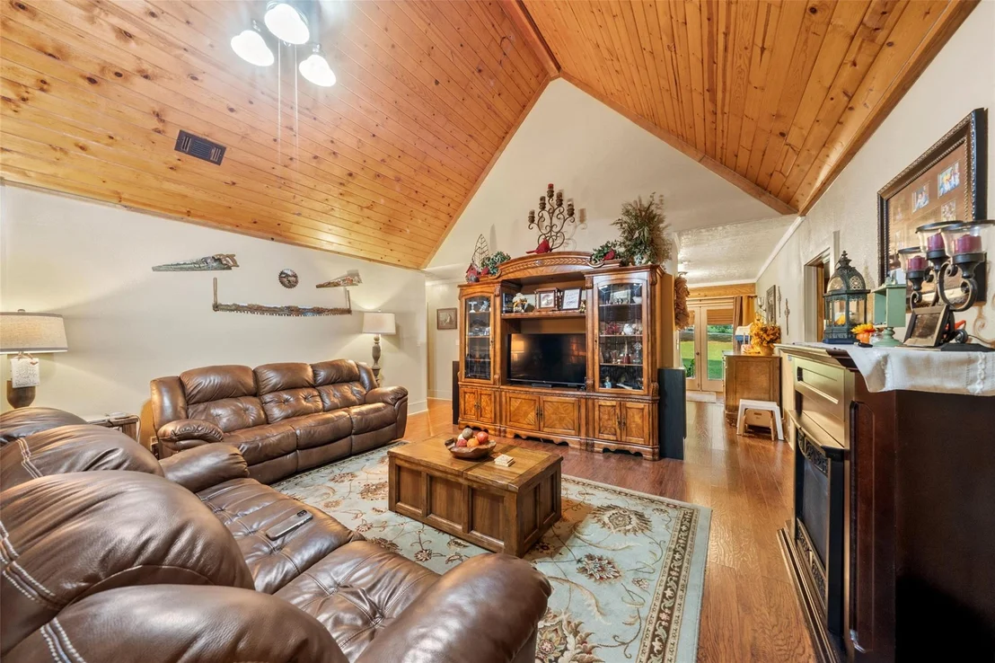 Photo of 90 Valley View Drive