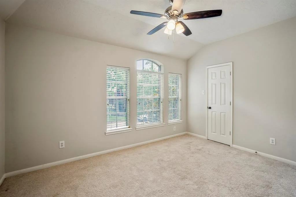 Photo of 5922 Skyhaven Lane