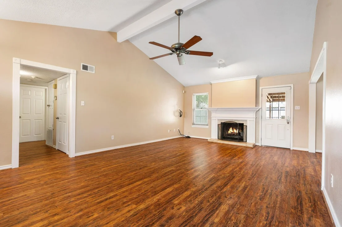 Photo of 3127 Windmill Street