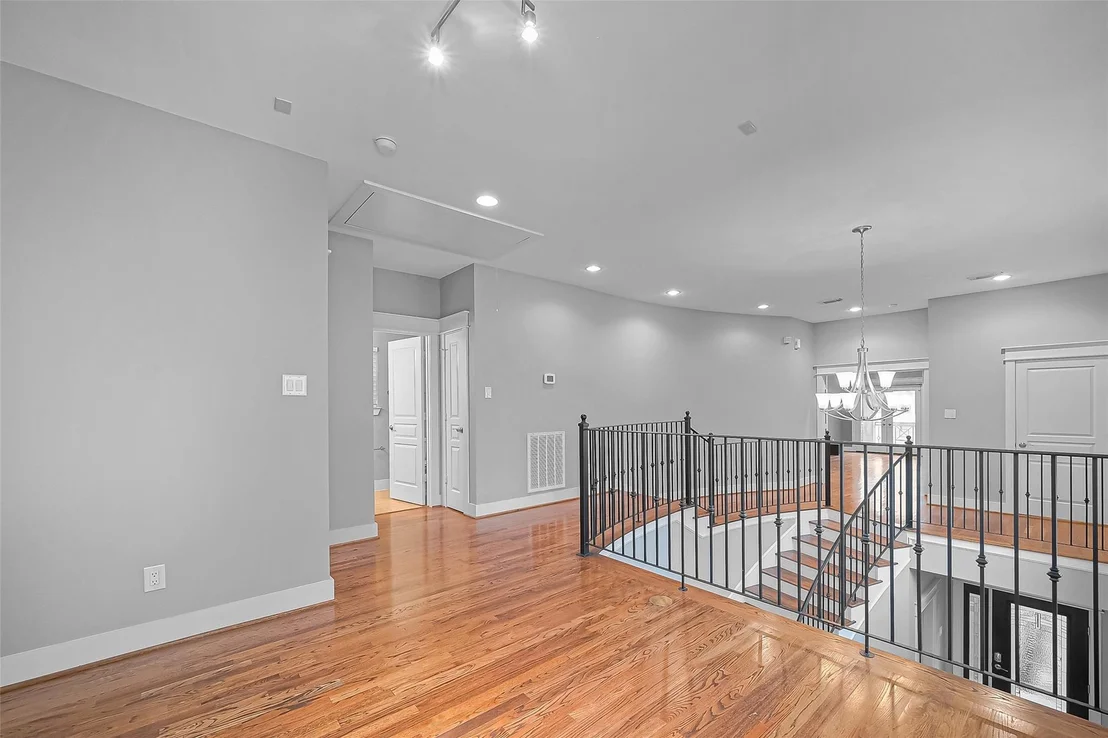Photo of 814 Nicholson Street